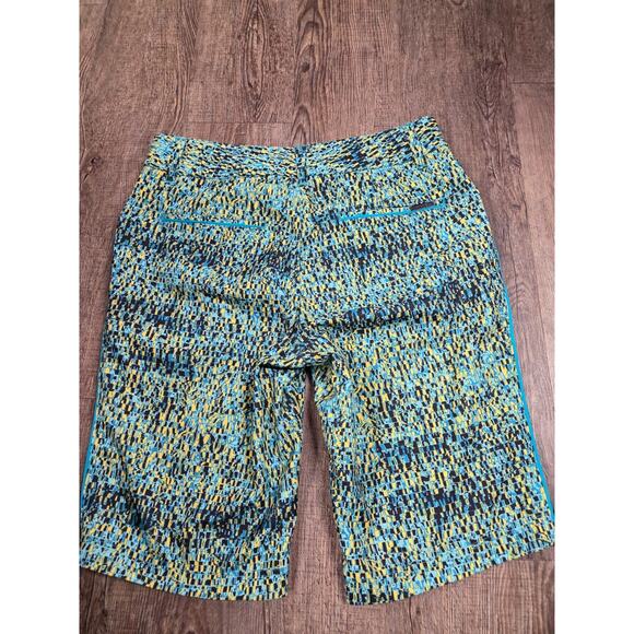 Chase 54 Golf Shorts Athletic Bermuda Length Green Teal Pattern Size 6 - Picture 6 of 7